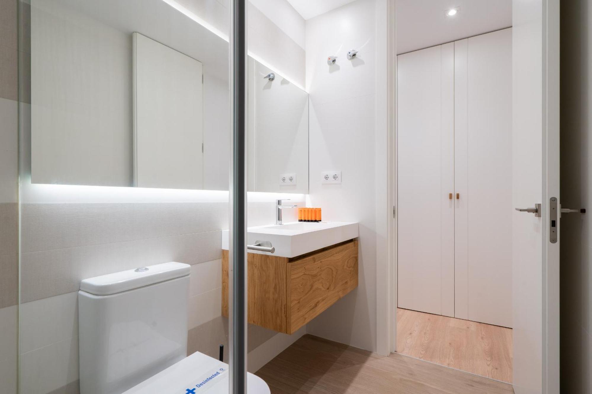 Apartamento Reformado De Lujo En Gran Via Apartman Madrid Kültér fotó